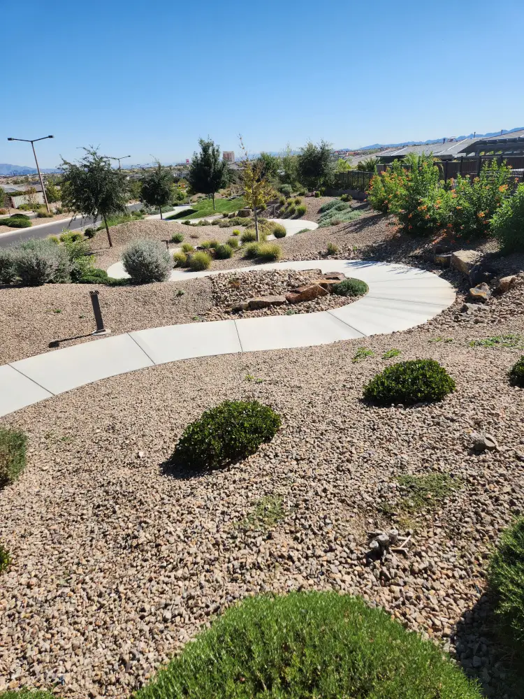 Running in Las Vegas suburbs is less stressful than on the Strip